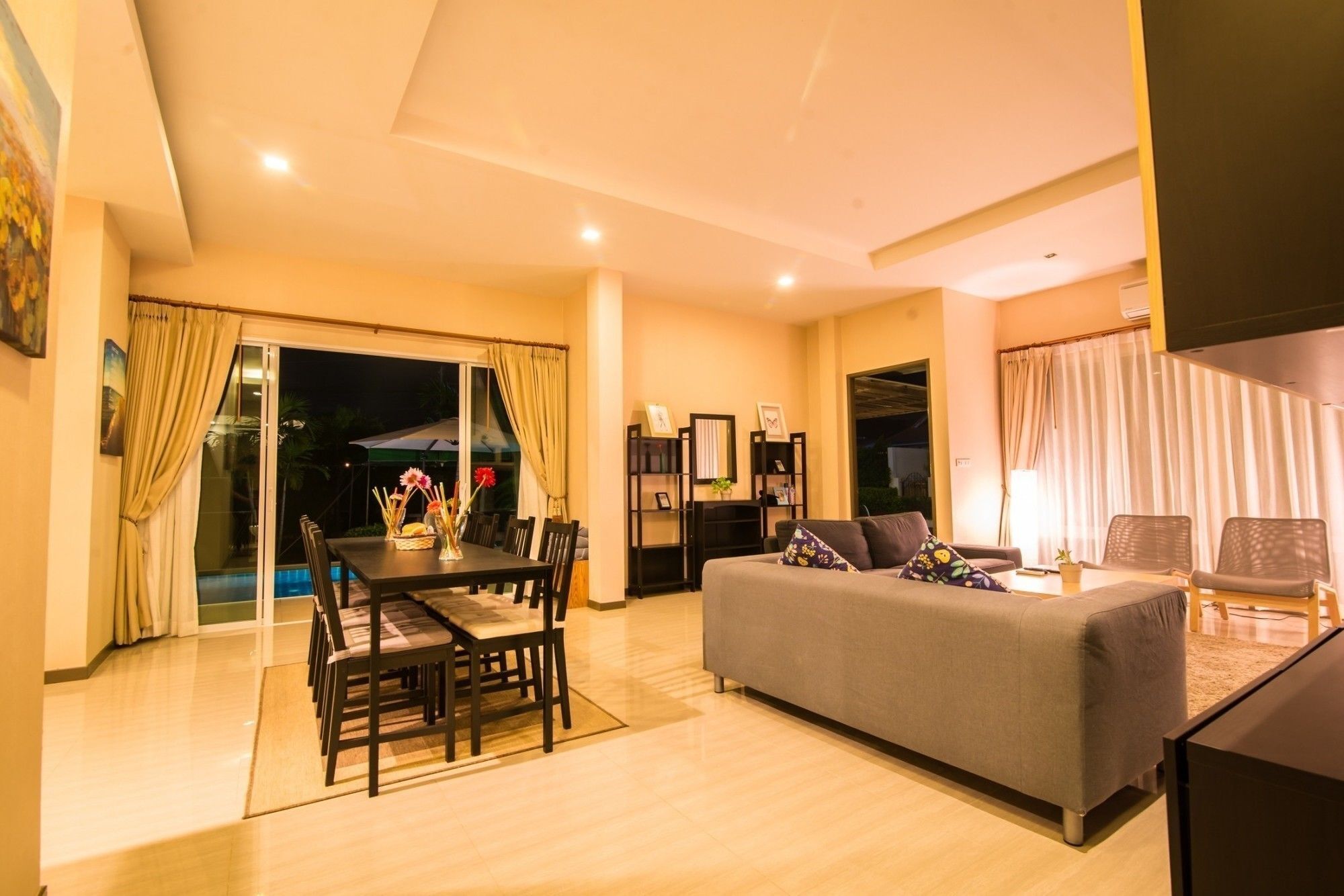 The Ville Deluxe Modern Pool Villa Pattaya Bagian luar foto