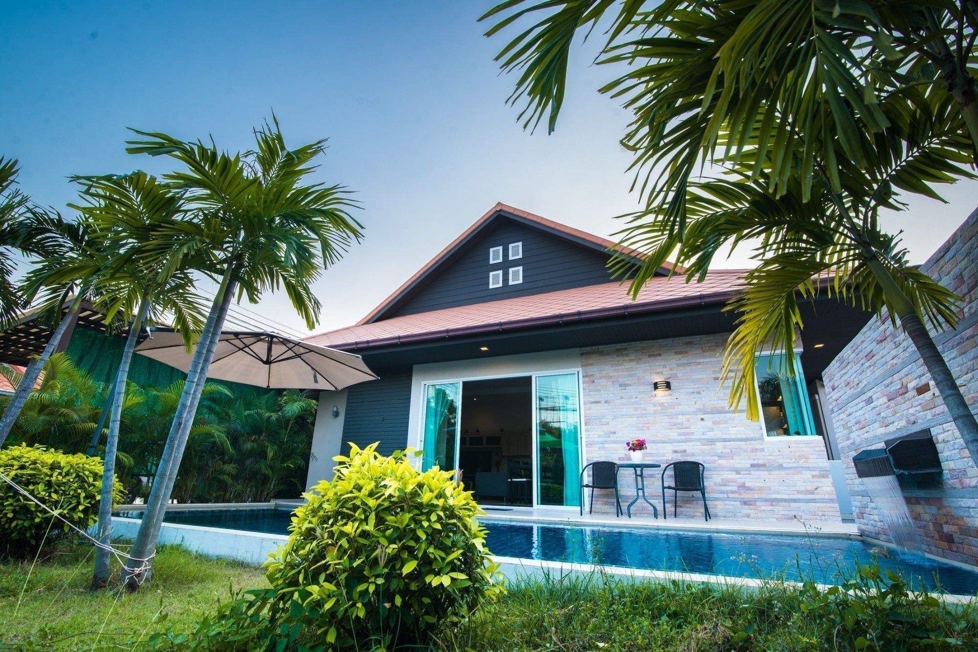 The Ville Deluxe Modern Pool Villa Pattaya Bagian luar foto